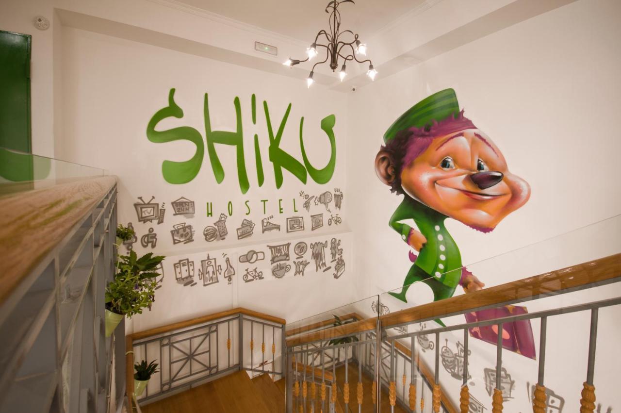 Shiku Hostel Lugo Exterior photo