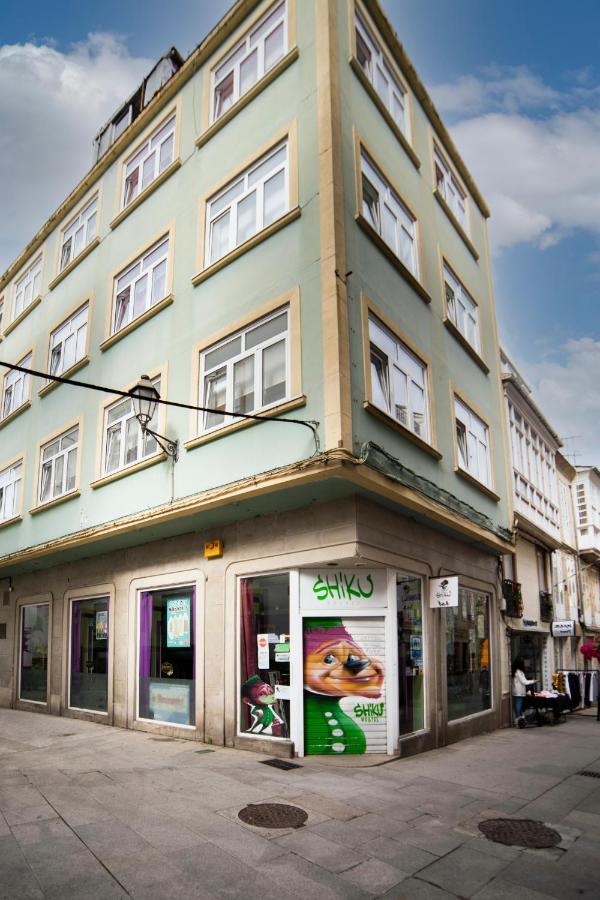 Shiku Hostel Lugo Exterior photo